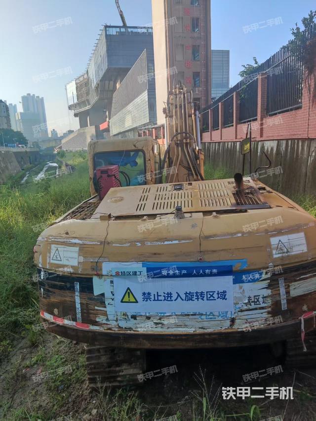 整機右后45°（整機外觀）