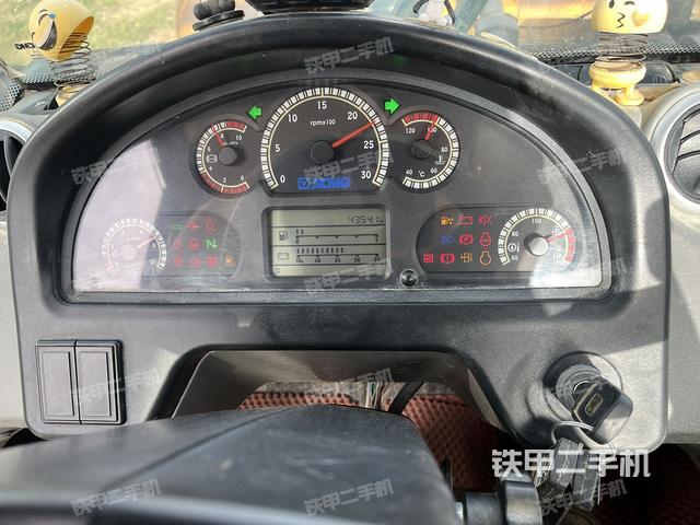 驾驶室工作台（整机外观及大件）