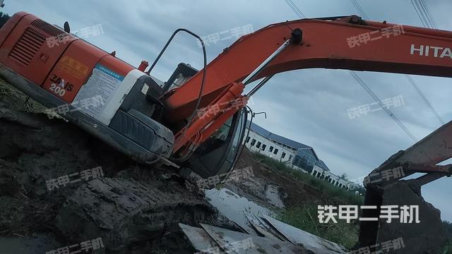 整机右后45°(整机外观) 整机右后45°(整机外观)