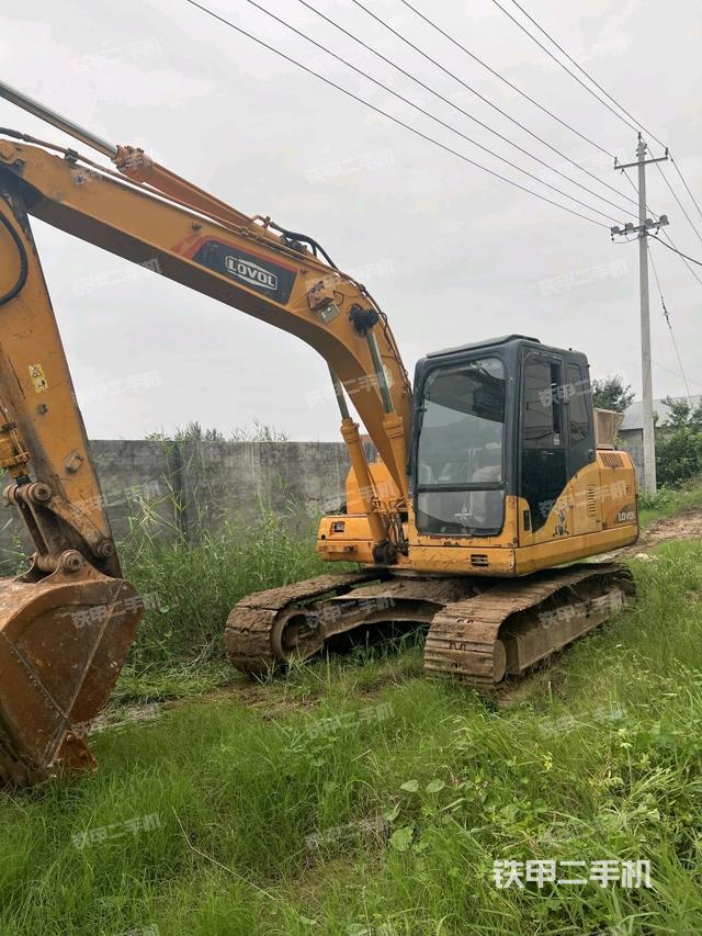 雷沃重工FR170挖掘機(jī)