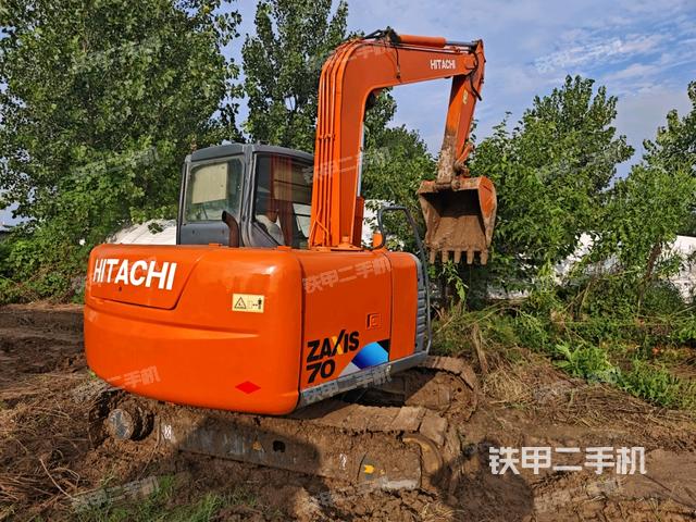 右前45(整機外觀) 右前45(整機外觀)