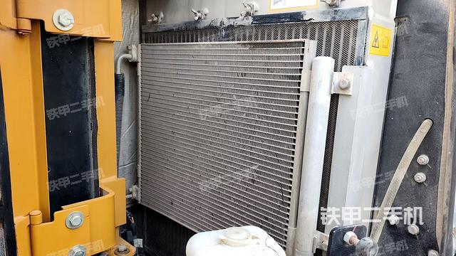 散熱器室(大件艙室) 散熱器室(大件艙室)