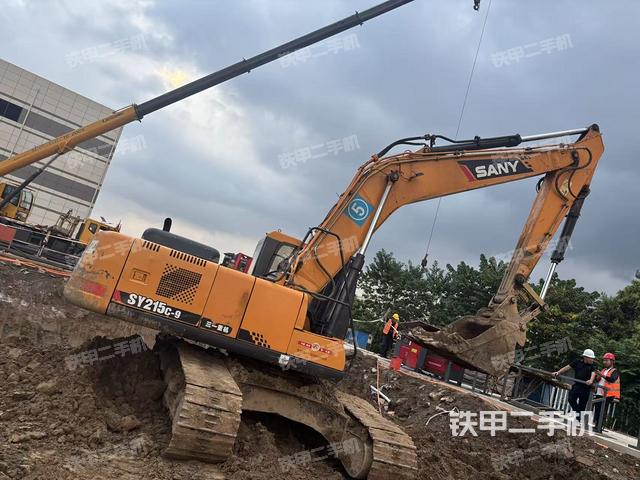 整机右后45°(整机外观) 整机右后45°(整机外观)