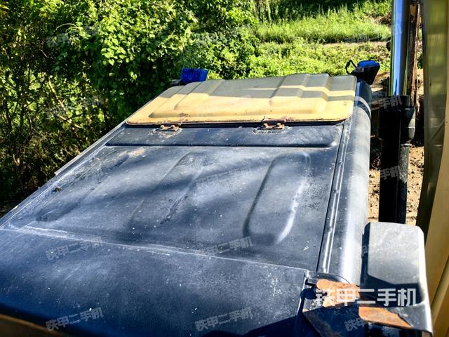 駕駛室頂部俯視(上車部件) 駕駛室頂部俯視(上車部件)