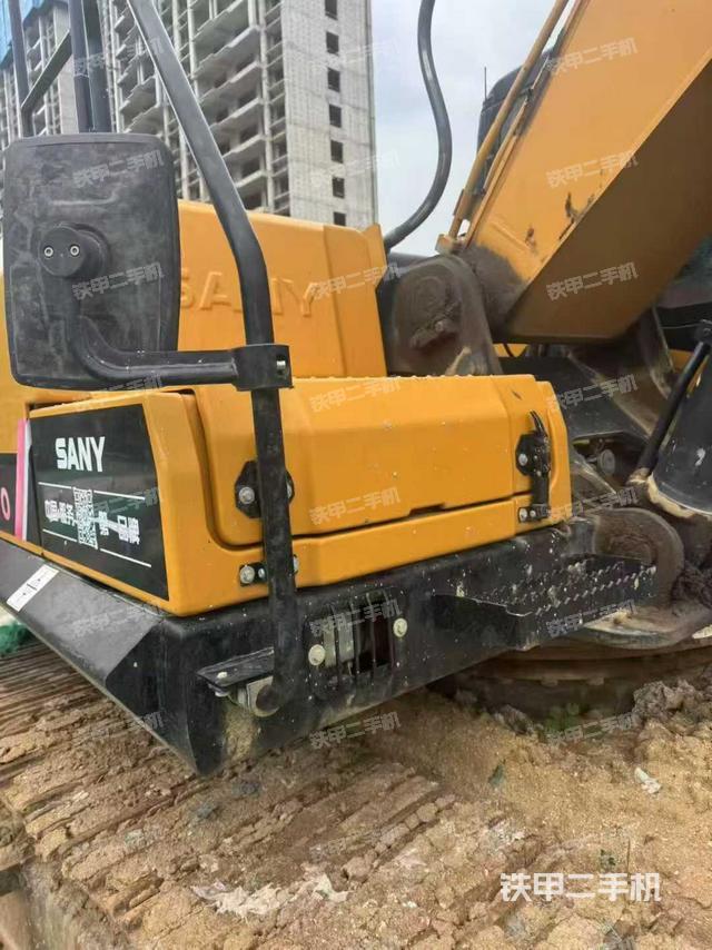 三一重工SY245H挖掘機