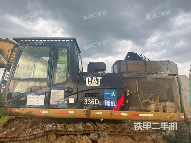 驾驶室整体（整机外观）