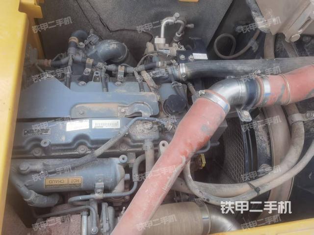 发动机整体俯视(整机外观) 发动机整体俯视(整机外观)