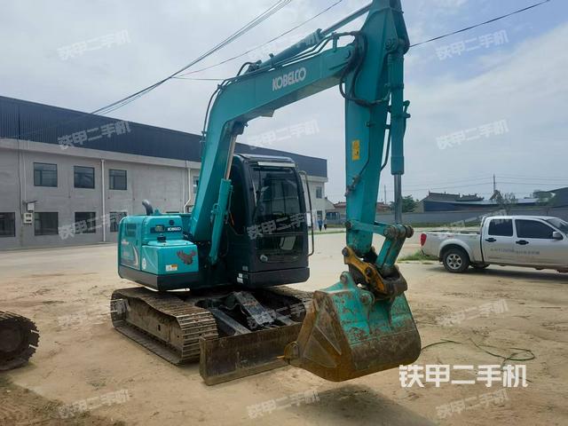 整機(jī)右后45°(整機(jī)外觀) 整機(jī)右后45°(整機(jī)外觀)