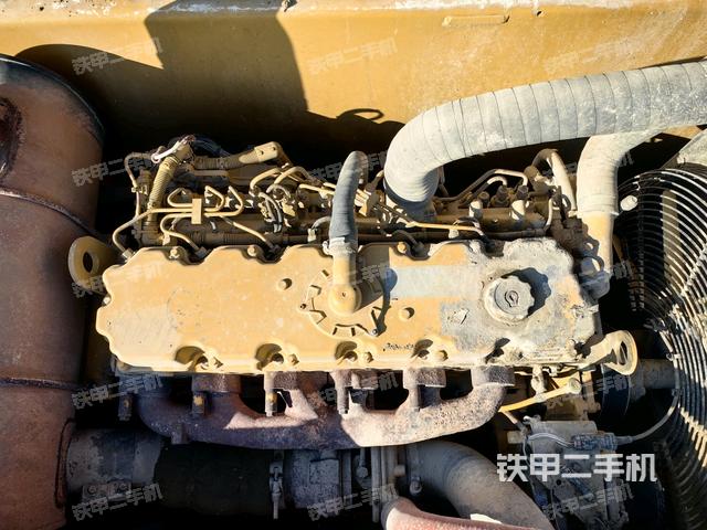 發(fā)動機室(上車部件) 發(fā)動機室(上車部件)