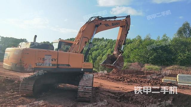 整機(jī)右后45°(整機(jī)外觀) 整機(jī)右后45°(整機(jī)外觀)