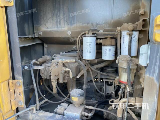 液壓泵室(大件艙室) 液壓泵室(大件艙室)