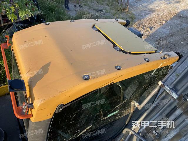 駕駛室頂部俯視(上車部件) 駕駛室頂部俯視(上車部件)