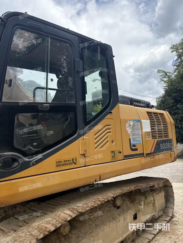 右前45(整機外觀) 右前45(整機外觀)