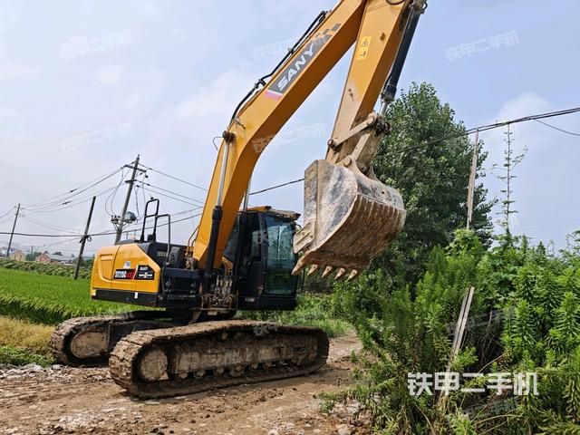 左后45(整機(jī)外觀) 左后45(整機(jī)外觀)
