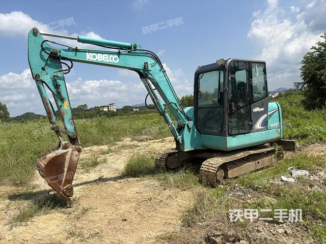 神钢SK60-8挖掘机