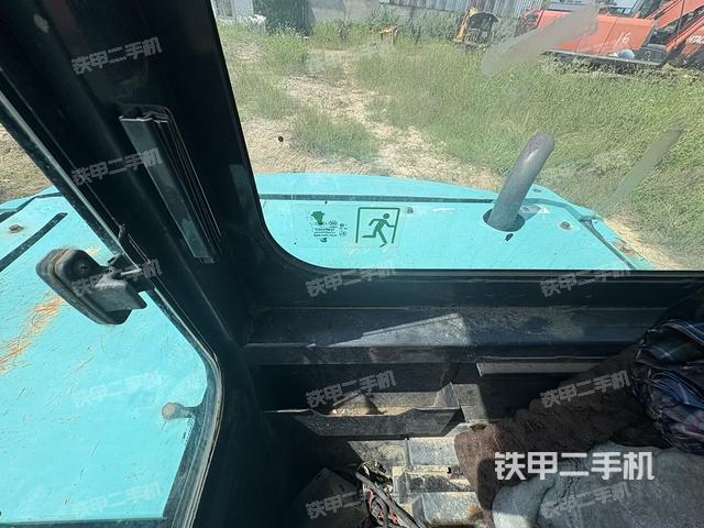 顯示屏?(駕駛室部分) 顯示屏?(駕駛室部分)