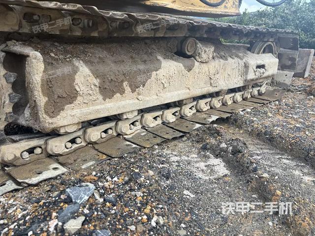 右側(cè)履帶整體?（行走機構）