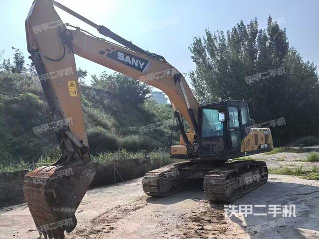 三一重工SY200C挖掘機(jī)