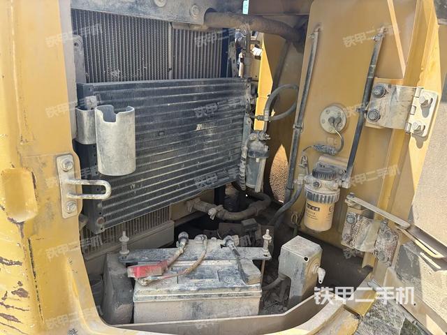 散熱器室(大件艙室) 散熱器室(大件艙室)