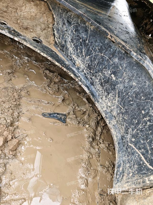 左托鏈輪和鏈筋(行走機(jī)構(gòu)) 左托鏈輪和鏈筋(行走機(jī)構(gòu))