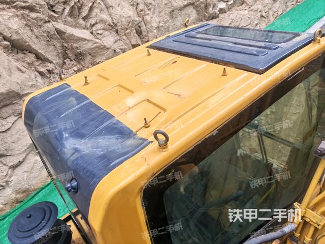 駕駛室頂部俯視(上車部件) 駕駛室頂部俯視(上車部件)