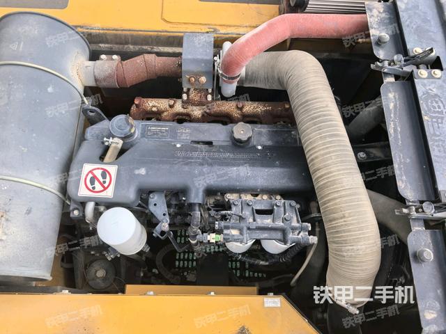 發(fā)動(dòng)機(jī)室(上車部件) 發(fā)動(dòng)機(jī)室(上車部件)