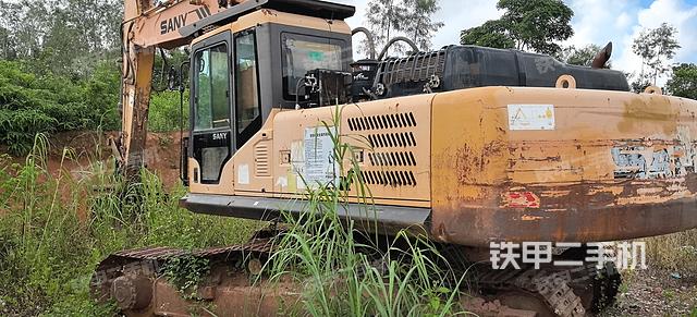 整機右后45°(整機外觀) 整機右后45°(整機外觀)