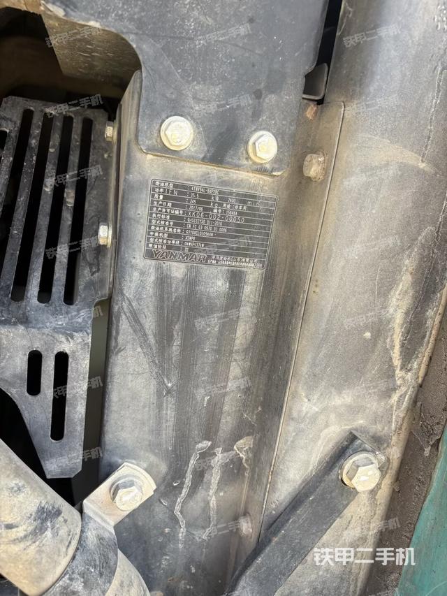 發(fā)動機(jī)室(上車部件) 發(fā)動機(jī)室(上車部件)