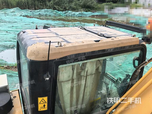 駕駛室頂部俯視(上車部件) 駕駛室頂部俯視(上車部件)