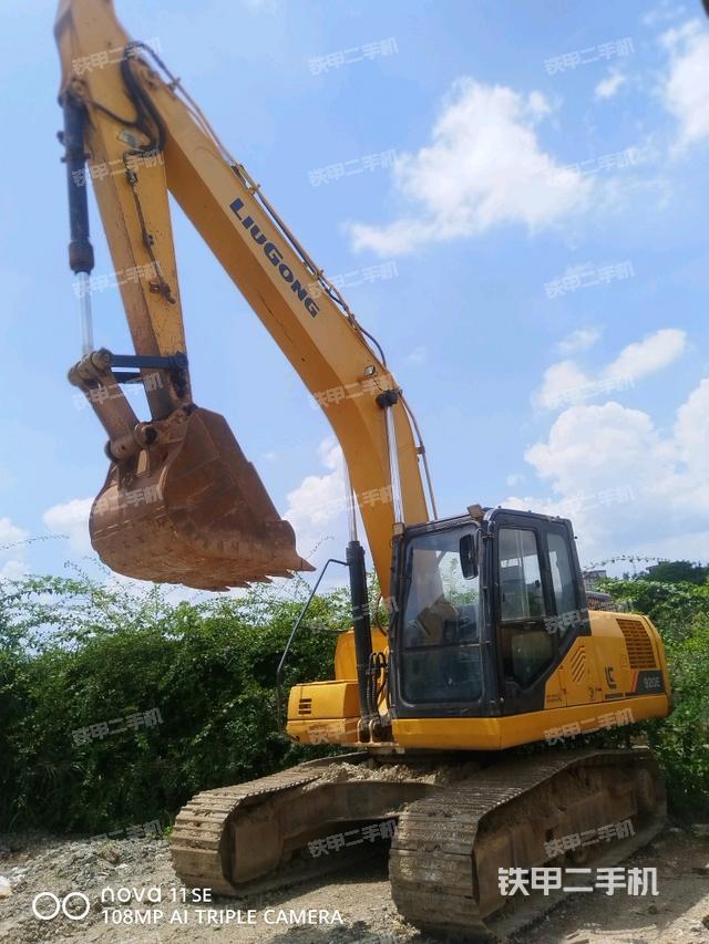 柳工CLG920E挖掘機(jī)