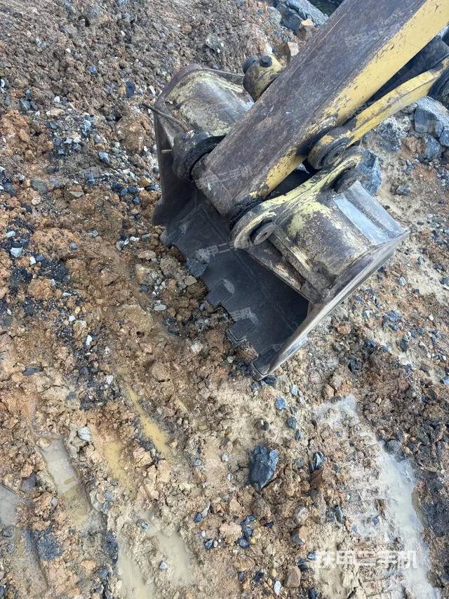 大臂整體?右側(cè)（工作和回轉(zhuǎn)裝置）