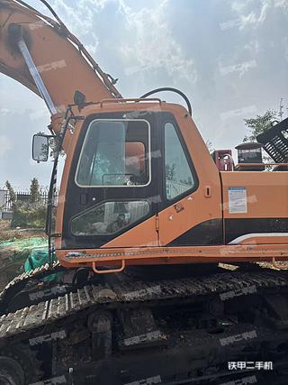 斗山DH500LC-7挖掘机实拍图片