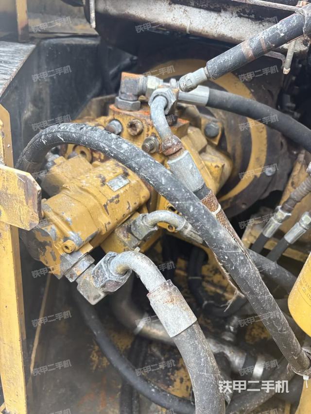 液壓泵室（大件艙室）