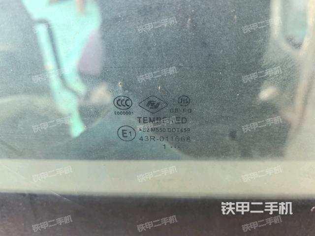 后窗玻璃角標(biāo)(駕駛室部分) 后窗玻璃角標(biāo)(駕駛室部分)