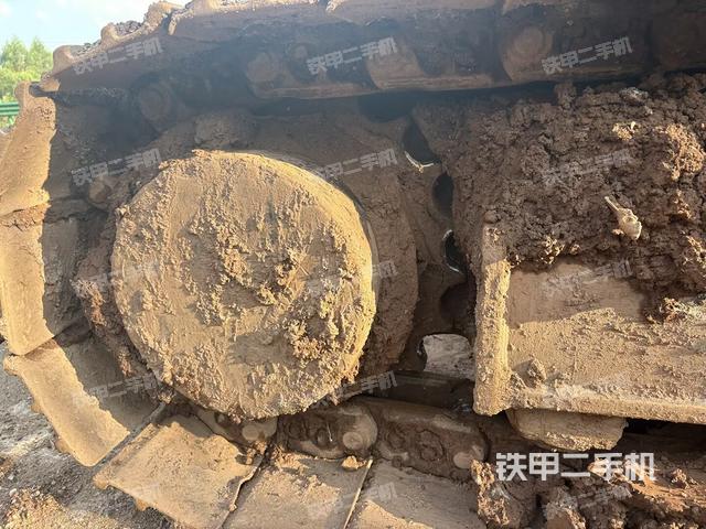 左侧行走马达盖板(行走机构) 左侧行走马达盖板(行走机构)