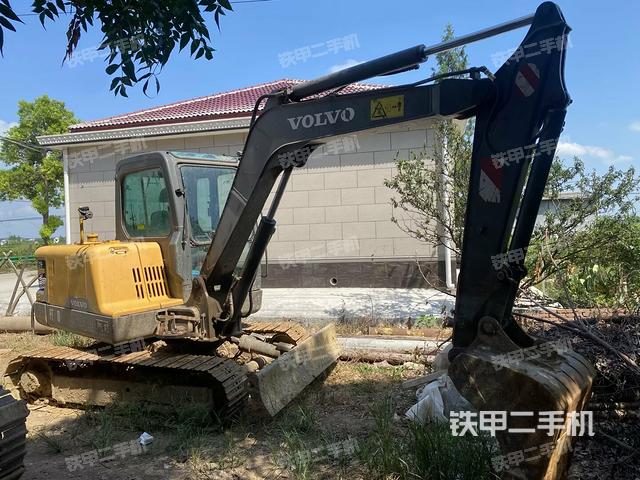 右前45(整機(jī)外觀) 右前45(整機(jī)外觀)