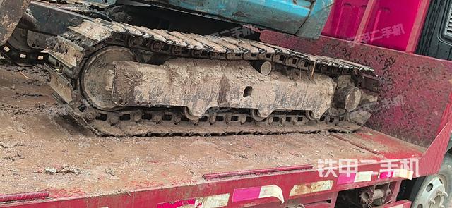 单侧履带整体（整机外观）