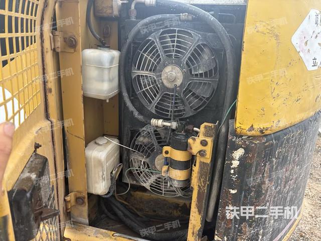 散熱器室（大件艙室）