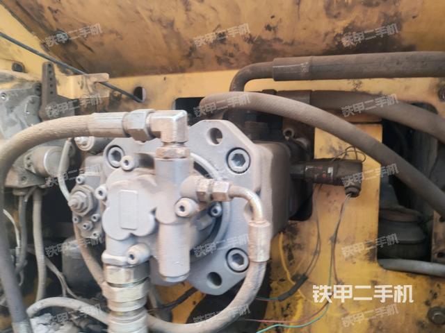 液壓泵斜45?左(大件艙室) 液壓泵斜45?左(大件艙室)