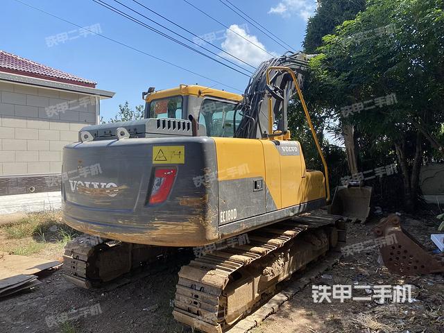 沃爾沃EC120D挖掘機(jī)