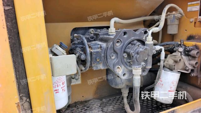 液压泵斜45 左(大件舱室) 液压泵斜45 左(大件舱室)