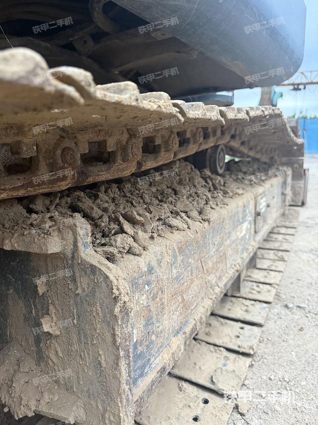 单侧履带整体（整机外观）