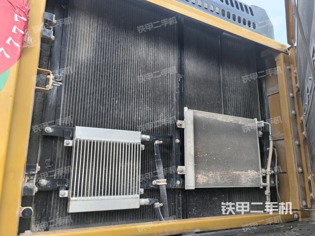 液压泵室（大件舱室）