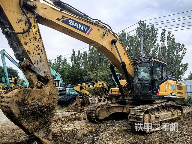 三一重工SY375H挖掘机