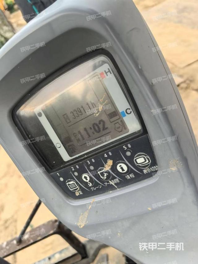 駕駛室整體（整機(jī)外觀）