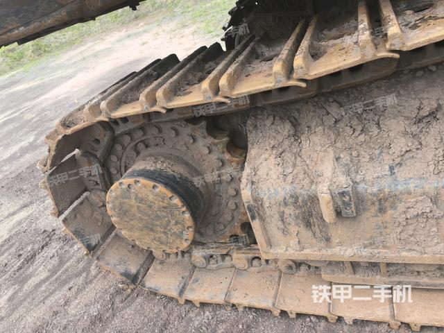 左侧行走马达盖板（行走机构）