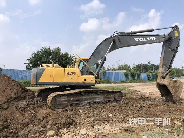 整機右后45°（整機外觀）