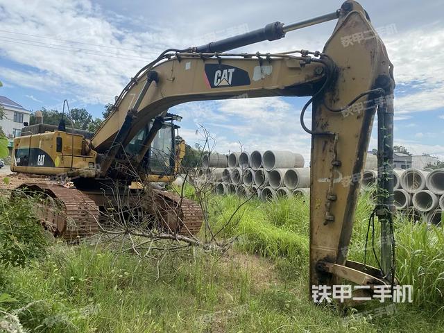 右后45(整機(jī)外觀) 右后45(整機(jī)外觀)
