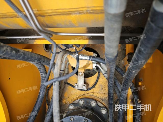 回轉(zhuǎn)馬達(dá)(上車(chē)部件) 回轉(zhuǎn)馬達(dá)(上車(chē)部件)