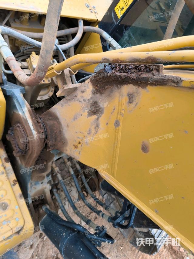 大臂根部 斜视（工作和回转装置）